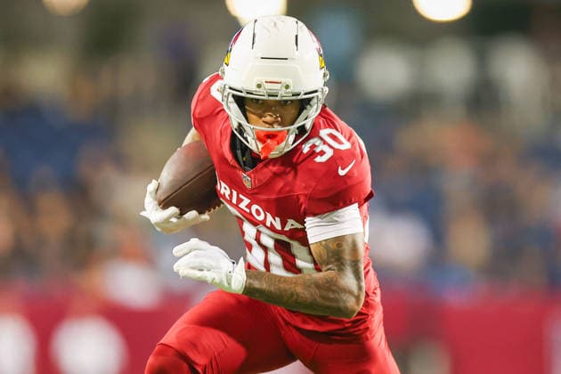 August 6, 2026, Canton, Ohio, USA: Arizona Cardinals player runs the ball at the 2026 Pro Football Hall of Fame Game between the Carolina Panthers and Arizona Cardinals at Tom Benson Hall of Fame Stadium on August 6, 2026 in Canton, Ohio. Canton USA - ZUMAs335 20260806_znp_s335_040 Copyright: xMatthewxSmithx