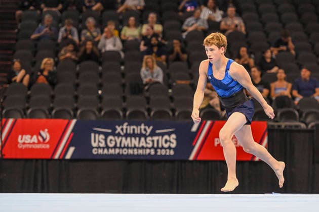 Gymnastics: Gymnastics: Xfinity US Gymnastics Championships Abe Stewart of Momentum competes on floor exercise in the junior division of the Xfinity USA Gymnastics Championship at the Mortgage Matchup Center in Phoenix, Arizona, Thursday, August 6, 2026. (Thomas Fernandez Image of . Phoenix Arizona United States EDITORIAL USE ONLY Copyright: xx ThomasxFernandezx iosphotos417399