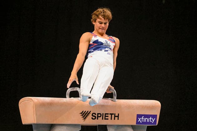 Gymnastics: Gymnastics: Xfinity US Gymnastics Championships Hunter Egan of Cypress Academy competes on pommel horse exercise in the junior division of the Xfinity USA Gymnastics Championship at the Mortgage Matchup Center in Phoenix, Arizona, Thursday, August 6, 2026. (Thomas Fernandez Image of . Phoenix Arizona United States EDITORIAL USE ONLY Copyright: xx ThomasxFernandezx iosphotos417345
