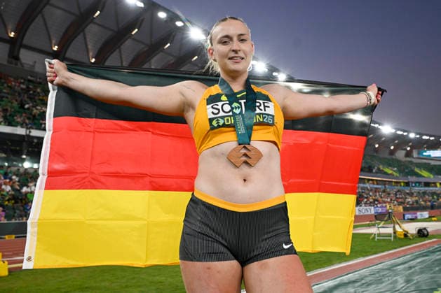 Athletics, U20 World Championships in Eugene, shot put, Emily Scherf wins bronze