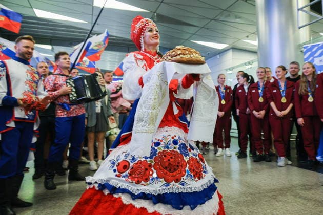 RUSSIA, MOSCOW - AUGUST 7, 2026: A ceremony to welcome the Russian national synchronised swimming team takes place at Vnukovo Airport. The team returned from France after the 2026 European Aquatics Championships, held in Paris from July 31 to August 16, having won three gold, one silver, and three bronze medals. Russian athletes performed in the event under a neutral status. Vladimir Gerdo TASS  95869329