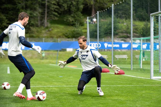 Goalkeeper training: Oliver Baumann, TSG Hoffenheim, 01 (right), with his partner Luca Philipp, TSG Hoffenheim, 37; TSG Hoffenheim, soccer, training camp, preseason, 2026–2027 season, GER, August 6, 2026, Eibner Press Photo by Andreas Ulmer, TSG Hoffenheim, soccer, training camp, preseason, 2026–2027 season, GER, August 6, 2026, Copyright: xEibner-Pressefoto AndreasxUlmerx EP_AUR