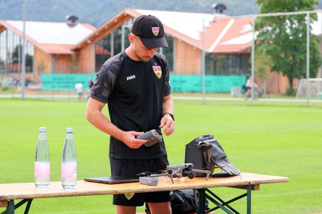 August 7, 2026, Germany, Grassau, Bundesliga, 2026–2027 season, VfB Stuttgart training camp, Jasper Smets with the VfB drone