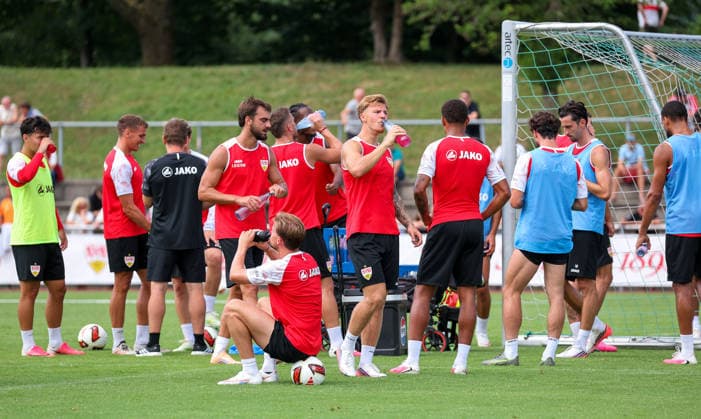 August 7, 2026, Germany, Grassau, Bundesliga, 2026–2027 season, VfB Stuttgart training camp, water break, Finn Jeltsch