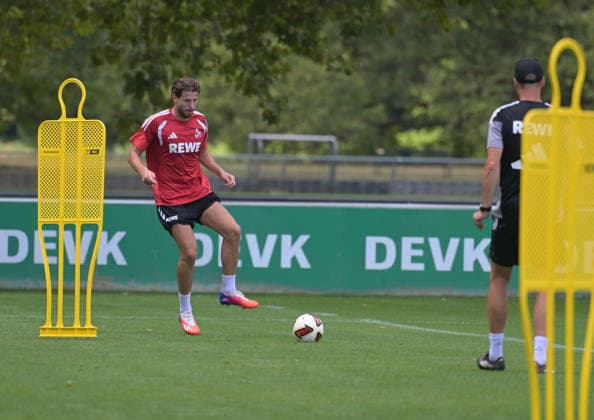 August 7, 2026, xophax, Soccer, Bundesliga 1, 1. FC Köln Training on Field 1 at Geissbockheim: The pros train ahead of the evening match against Real San Sebastián. Imad Rondin of 1. FC Köln trained alone with assistant coach Kevin McKenna in Kitzbühel