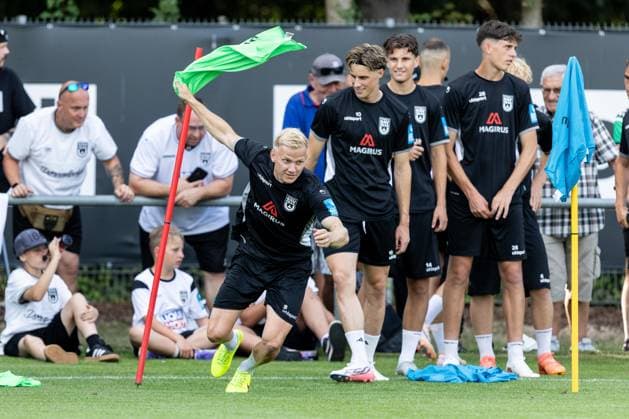 Final training session for SSV Ulm 1846 Soccer ahead of their first league match in Stuttgart, Soccer, Training, Ulm Training Field, August 6, 2026, by Per Lockl, SSV Ulm 1846 Soccer, 08 Final training session for SSV Ulm 1846 Soccer ahead of their first league match in Stuttgart, soccer, training, Ulm training field, August 6, 2026. Photo by Lucca Fundel, Ulm training field, Baden-Württemberg, Germany
