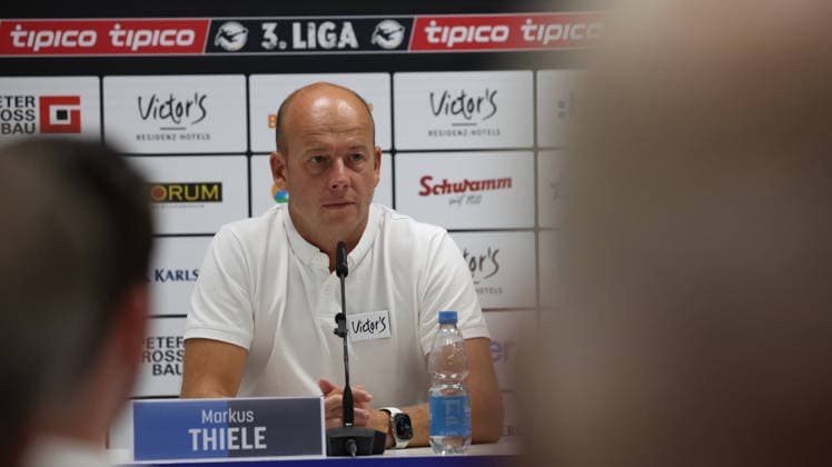 August 7, 2026, xrekx, Soccer 3rd Division, 1 FC Saarbrücken Press Conference with Sporting Director Markus Thiele (from left) Markus Thiele, Sporting Director of 1 FC Saarbrücken. DFL and DFB regulations prohibit any use of photographs as image sequences and or quasi-video. Saarbrücken