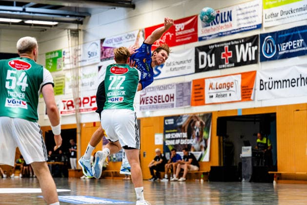 August 7, 2026, xdobgx, 2026 Heide Cup Handball Tournament, TSV Hannover Burgdorf vs. Mors Thy Handball: from left, Justus Fischer (TSV Hannover Burgdorf), 54; Marian Michalczik (TSV Hannover Burgdorf), 22; Simon Skovhus Jensen (Mors Thy Handball), 27