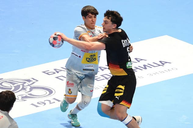 U18 GERMANY vs SPAIN TOMA GADZA, young handball player of U18 Germany, during the semi final match of European Championship, EM, Europameisterschaft against Spain, at Aleksandar Nikolic Hall. Belgrade, 07.08.2026. photo: Nebojsa Parausic MN Press HANDBALL, MEN™S U18 EHF EURO 2026, GERMANY, SPAIN Belgrade Hall Aleksandar Nikolic Serbia Copyright: xNebojsaxParausicx xMNxPressx