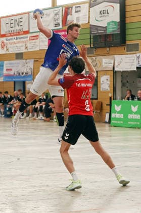 August 7, 2026, xovx, Lindencup Handball Tournament, TuS Holzheim vs. HSG Pohlheim; Torben Weinandt (HSG Pohlheim), Maxim Hölzer (TuS Holzheim); Linden Stadthalle, Hesse, Germany, DE