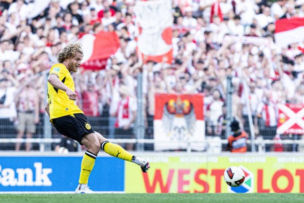 Regionalliga West: Borussia Dortmund II 1, 1. FC Köln II, August 7, 2026 Jesper Verlaat Borussia Dortmund U23, 4 Regionalliga West Borussia Dortmund II 1 FC Köln II, Rote Erde, Dortmund August 7, 2026 DFB regulations prohibit any use of photographs as image sequences and or quasi-video Copyright: xBEAUTIFULxSPORTS Buriakovx