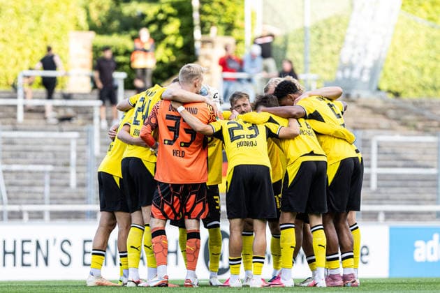 Regionalliga West: Borussia Dortmund II vs. 1. FC Köln II, August 7, 2026: Borussia Dortmund U23 in the team circle until kickoff of the Regionalliga West match between Borussia Dortmund II and 1. FC Köln II, Rote Erde, Dortmund, August 7, 2026. DFB regulations prohibit any use of photographs as image sequences and or quasi-video. Copyright: xBEAUTIFULxSPORTS Buriakovx