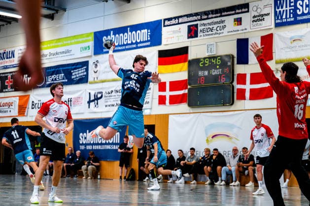 August 7, 2026, xdobgx, 2026 Heide Cup Handball Tournament, HSV Hamburg HOJ Elite vs. Jan Christian Schmidt Handball Sport Verein Hamburg, 42 taking a shot, in action, throwing, Jannick Green HOJ Elite, 16 Schneverdingen