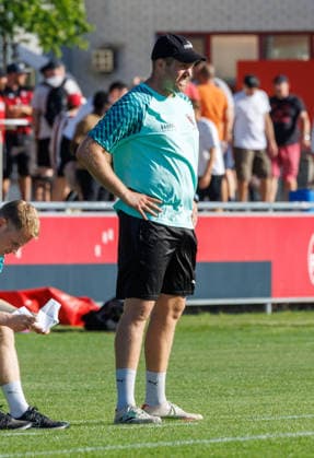 August 7, 2026 Soccer Season 2026–2027 Bavarian Regional League 03 Matchday 1 FC Nuremberg FCN II Club TSV Buchbach Women s Team xdaxmax Sven Zurawka, TSV Buchbach coach, looking pensive