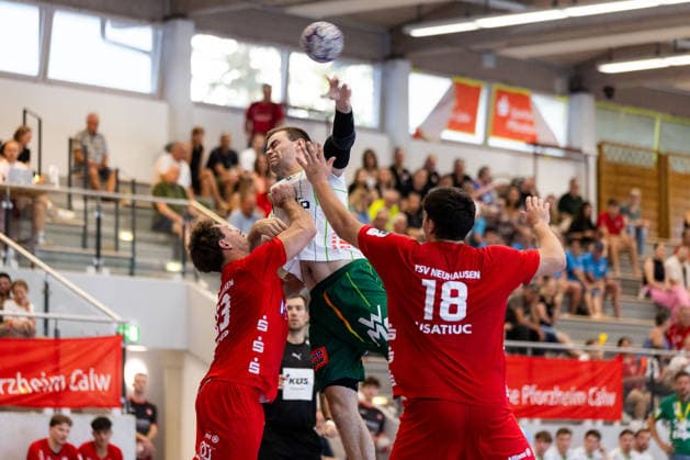 Max BENEKE FRISCH AUF Goeppingen, 09 scores a goal, play, shot on goal GER, FRISCH AUF Goeppingen vs. TSV Neuhausen Filder, handball, preseason, tournament, S Cup Altensteig, Quarterfinals, 2026–2027 season, August 7, 2026, GER, FRISCH AUF Goeppingen vs. TSV Neuhausen Filder, handball, preseason, tournament, S Cup Altensteig, quarterfinals, 2026–2027 season, August 7, 2026, Altensteig Copyright: xEibnerxPressefoto OliverxSchmidtx EP_OST