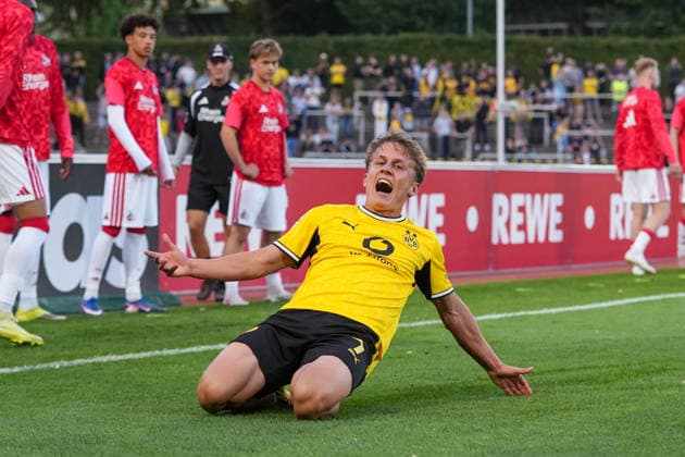 Friday, August 7, 2026 2026–2027 Season, Matchday 2 of the Regionalliga West at Rote Erde Stadium, Dortmund, Germany BV Borussia Dortmund U23 vs. 1. FC Köln U21 Fans celebrate after Tim Degener scores the 1–0 goal for BVB