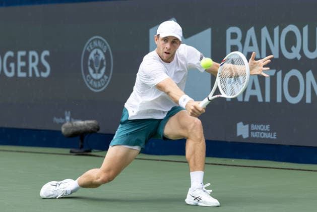 August 7, 2026, Montreal, Quebec, Canada: TALLON GRIEKSPOOR from Nederlands backhand in match against Matteo Arnaldi (30) from Italia in third round at Canadian Open at IGA stadium in Montreal, Quebec, Canada on 2026-08-07 Montreal Canada - ZUMAl189 20260807_zsp_l189_063 Copyright: xYannickxLegarex
