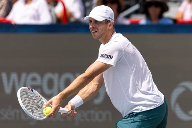 August 7, 2026, Montreal, Quebec, Canada: TALLON GRIEKSPOOR from Nederlands backhand in match against Matteo Arnaldi (30) from Italia in third round at Canadian Open at IGA stadium in Montreal, Quebec, Canada on 2026-08-07 Montreal Canada - ZUMAl189 20260807_zsp_l189_022 Copyright: xYannickxLegarex