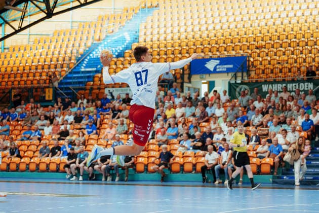 Friendly Match: Dessau Roßlauer HV 06 vs. PGE Wybrzeze Gdansk, Filip Michalowicz (PGE Wybrzeze Gdansk), 87 on a jump shot on August 7, 2026, at the Anhalt Arena, Dessau-Roßlau, Saxony-Anhalt, Dessau-Roßlau, Anhalt Arena, Saxony-Anhalt, Germany