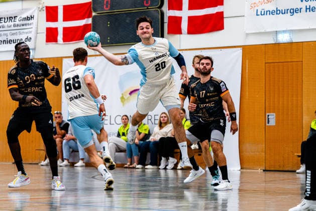 August 7, 2026, xdobgx, 2026 Heide Cup Handball Tournament, VFL Gummersbach vs. Provence Aix, Ludvig Hallbäck (VfL Gummersbach), taking a shot, in action, shooting at Schneverdingen