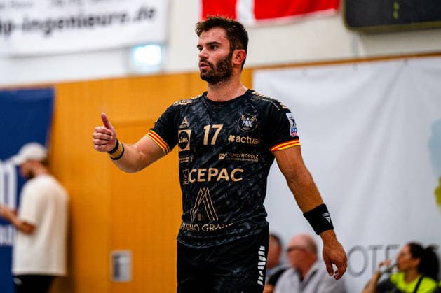 August 7, 2026, xdobgx, 2026 Heide Cup Handball Tournament, VFL Gummersbach vs. Provence Aix-en-Provence Antoine Tissot PAUC Handball, 17 gives instructions, gestures with his arms, gestures, gives instructions Schneverdingen