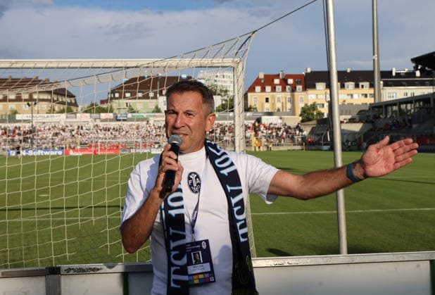 Soccer, Men s, Bavarian Regional League, 2026–2027 Season, TSV 1860 Munich vs. FC Augsburg II, Grünwalder Stadium: Gernot Mang, President of TSV 1860 Munich, addresses the fans in front of the West Stand before the game