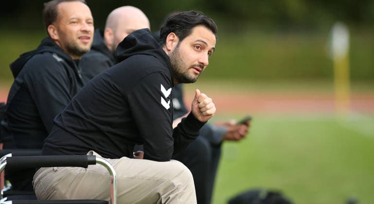 Soccer, 2026–2027 Season, Hamburg Lotto Cup, First Round: Hamm United FC vs. ETSV Hamburg; ETSV Coach Manuel Demir; Hamm vs. Hamburg