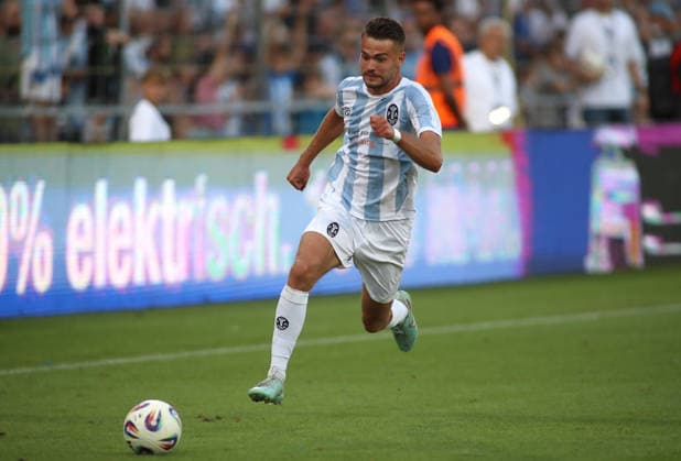 Soccer, Men s, Bavarian Regional League, 2026–2027 Season, TSV 1860 Munich vs. FC Augsburg II, Grünwalder Stadium; Raphael Wach, TSV 1860 Munich, with the ball on the attack