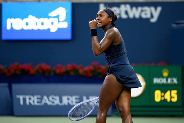 August 7, 2026, Toronto, Ontario, Canada: COCO GAUFF of the United States celebrates winning a point during her third-round match against Maria Sakkari of Greece at the National Bank Open, part of the Hologic WTA, Tennis Damen Tour, at Sobeys Stadium. Gauff defeated Sakkari 6-1, 6-4 to advance to the fourth round. Toronto Canada - ZUMAr228 20260807_znp_r228_040 Copyright: xVasiliyxRyabykhx