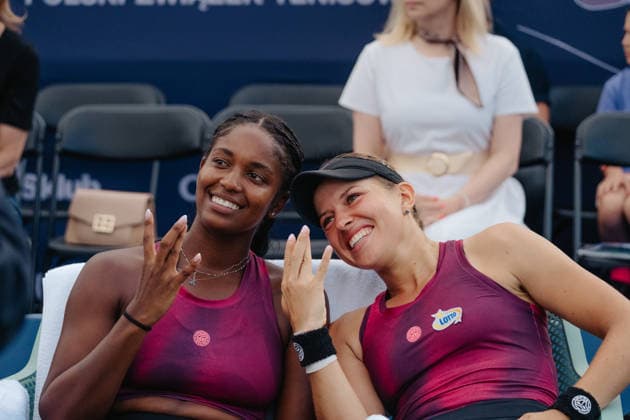 WTA, Tennis Damen 125 Warsaw T-Mobile Polish Open - Doubles Final Weronika Falkowska of Poland and Alana Smith of the United States are seen during the doubles final of the WTA 125 Warsaw T-Mobile Polish Open tennis tournament in Warsaw, Poland, on August 7, 2026. Warsaw Poland  Copyright: xMarekxAntonixIwaÅ czukx originalFilename:iwanczuk-thedoubl260808_npyNY.jpg