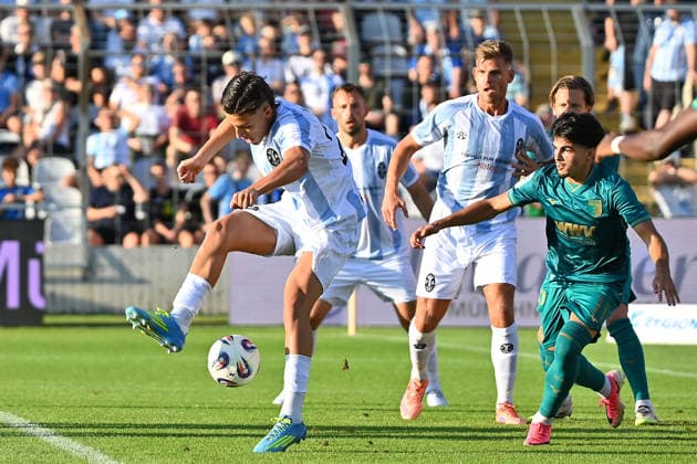 Scoring chance by Loris HUSIC of TSV 1860 Munich with a backheel move in the penalty area—Bavarian Regional League soccer, 2026–2027 season,Matchday 26–27, Game 3: TSV 1860 Munich vs. FC Augsburg II on August 7, 2026, at Grünwalder Stadion in Munich