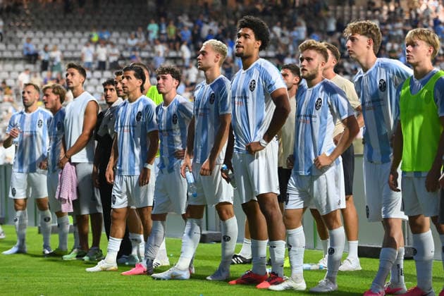 1860 Players, Team Photo, Team, Squad, Team Photo after the Game in Front of the Fan Section, Action, Soccer, Bavarian Regional League, 2026–2027 season, Matchday 26–27, TSV 1860 Munich vs. FC Augsburg II, 2–2 on August 7, 2026, at Grünwalder Stadion in Munich