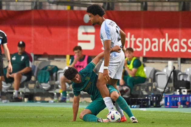 Arian Ortivero CALDERON, Goalkeeper, TSV 1860 Munich; Action, Tackle; Soccer, Bavarian Regional League, 2026–2027 Season,Matchday 26–27, Game 3: TSV 1860 Munich vs. FC Augsburg II (2–2) on August 7, 2026, at Grünwalder Stadion in Munich