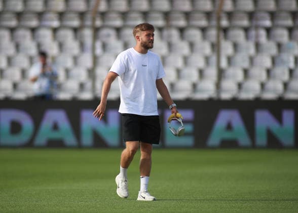 Soccer, Men s, Bavarian Regional League, 2026–2027 Season, TSV 1860 Munich vs. FC Augsburg II, Grünwalder Stadium: Matthew Collins of TSV 1860 Munich during the field inspection