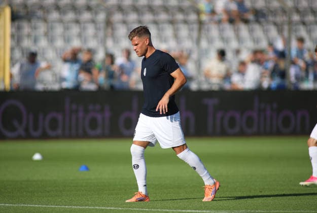 Soccer, Men s, Bavarian Regional League, 2026–2027 Season, TSV 1860 Munich vs. FC Augsburg II, Grünwalder Stadium; Florian Niederlechner of TSV 1860 Munich warming up