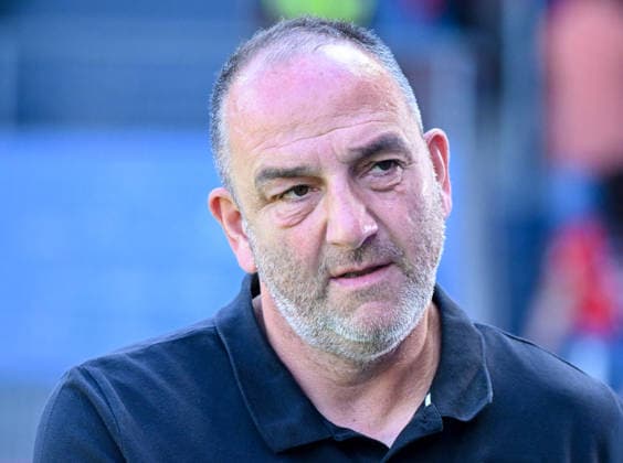 August 8, 2026, xemx, Soccer 2. Bundesliga, 1 FC Heidenheim vs. VfL Osnabrück, Head Coach Frank Schmidt, 1 FC Heidenheim. DFL and DFB regulations prohibit any use of photographs as image sequences and or quasi-video. Heidenheim