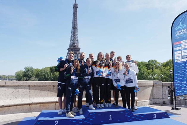 Italy team silver medal ( Barbara Pozzobon, Ginevra Taddeucci, Marcello Guidi e Gregorio Paltrinieri ) during 4x1500 Open Water Relay at the European Aquatics Championships Paris 2026, Paris, August 08, 2026 .  Copyright: xGianxMattiaxD Alberto LaPressex