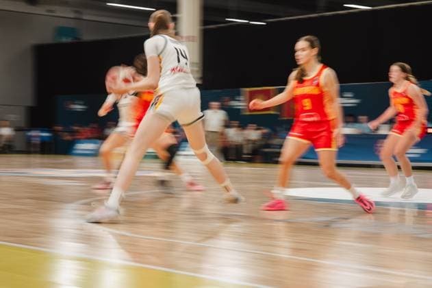 Frederike Askamp 14 (Germany) battles for the ball in the center against Montenegro players, including No. 9 Sofija Vuckovic. The scene shows intense physical contact during the tournament at Kistamässan in Stockholm. Frederike Askamp 14 (Germany) in a one-on-one battle against Montenegro Copyright: xJoelxKruehlerx