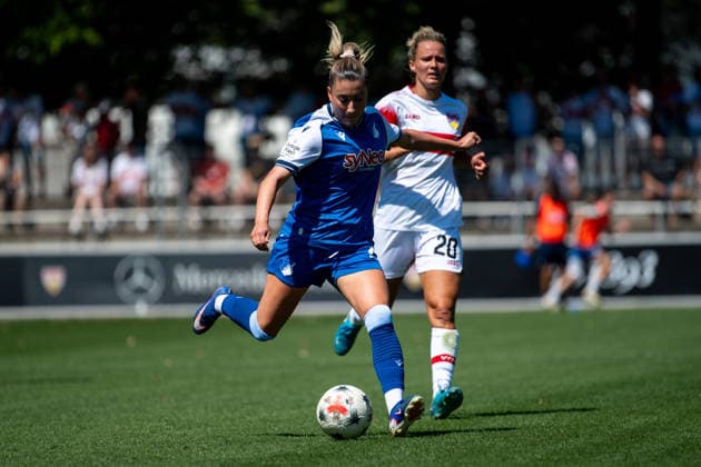 August 8, 2026, GER, Soccer, Women, Friendly, 2026–2027 Season, VfB Stuttgart vs. TSG 1899 Hoffenheim; Janna Grimm (Hoffenheim) is 26 yards from the ball ahead of Jana Beuschlein (VfB Stuttgart), 20 yards away; Robert Schlienz Stadium, Stuttgart, Baden-Württemberg, Germany Copyright: xNordphoto Memmlerx