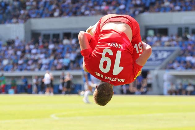 August 8, 2026, xtvx, Soccer 2. Bundesliga, SV Darmstadt 98 vs. Holstein Kiel – Goal scored, goal making it 0–2 by Phil Harres, Holstein Kiel goal celebration, Goal celebration, celebrating the goal, celebrating the score. DFL and DFB regulations prohibit any use of photographs as image sequences and or quasi-video. Darmstadt
