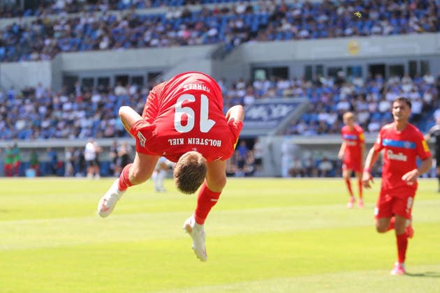 August 8, 2026, xtvx, Soccer 2. Bundesliga, SV Darmstadt 98 vs. Holstein Kiel – Goal scored, goal making it 0–2 by Phil Harres, Holstein Kiel goal celebration, Goal celebration, celebrating the goal, celebrating the score. DFL and DFB regulations prohibit any use of photographs as image sequences and or quasi-video. Darmstadt
