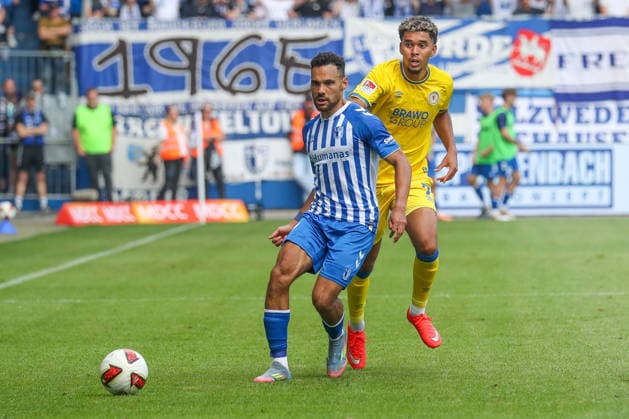 August 8, 2026, xgox, Soccer, 2. Bundesliga, 1. FC Magdeburg vs. Eintracht Braunschweig, emspor, from left: Herbert Bockhorn (Magdeburg), 7, Yann Sturm, Braunschweig, 7, tackle, duel, battle, DFL DFB REGULATIONS PROHIBIT ANY USE OF PHOTOGRAPHS AS IMAGE SEQUENCES AND OR QUASI-VIDEO, Magdeburg