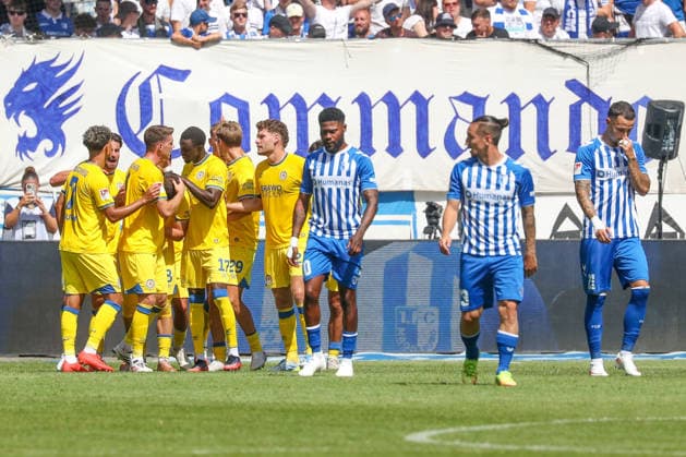 August 8, 2026, xgox, Soccer 2. Bundesliga: 1. FC Magdeburg vs. Eintracht Braunschweig, emspor, from left: Celebrations after the 0–4 goal by Mehmet Can Aydin (Braunschweig), 8, Magdeburg disappointed, looking disappointed, dejected, disappointed DFL DFB REGULATIONS PROHIBIT ANY USE OF PHOTOGRAPHS as IMAGE SEQUENCES and or QUASI-VIDEO Magdeburg