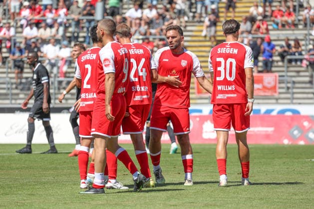 Celebrations for Michel Stoecker Stöcker SI after his goal to make it 1–1 in the Regionalliga West soccer match, Matchday 2, Sportfreunde Siegen vs. VfB 03 Hilden, on August 8, 2026, in Siegen, Germany
