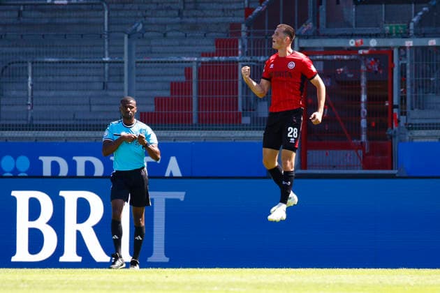 August 8, 2026, xavx, Soccer 3rd Division, SV Wehen Wiesbaden vs. Preußen Münster, Moritz Flotho of SV Wehen Wiesbaden celebrates the goal, The goal celebration for the 1–1 draw. DFL and DFB regulations prohibit any use of photographs as image sequences and or quasi-video. Wiesbaden