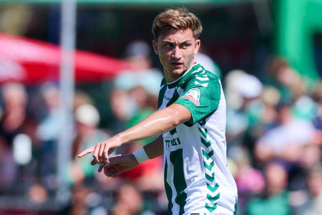 Ivan San Jose Cantalejo Chuki of Werder Bremen gestures during the friendly match between Werder Bremen and SC Paderborn 07 at Stadion am Oyther Berg on August 8, 2026, in Vechta, Germany Photo by Marco Steinbrenner DeFodi Images Ivan San Jose Cantalejo Chuki of Werder Bremen gestures during the friendly match between Werder Bremen and SC Paderborn 07 at Stadion am Oyther Berg on August 8, 2026 in Vechta, Germany Photo by Marco Steinbrenner DeFodi Images Photo by Marco Steinbrenner DeFodi Images