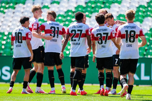 The VfB Stuttgart II team celebrates Alexander Groiss s goal to tie the game at 1–1. VfB Stuttgart II, 06 GER, TSV Havelse 1912 vs. VfB Stuttgart II, Soccer, 3. Liga, Matchday 1, 2026–2027 season, August 8, 2026. DFL regulations prohibit any use of photographs as image sequences and or quasi-video. GER, TSV Havelse 1912 vs. VfB Stuttgart II, soccer, 3. Liga, Matchday 1, 2026–2027 season, August 8, 2026, Hanover Copyright: xEibner-Pressefoto JanxRollingerx EP_JSK