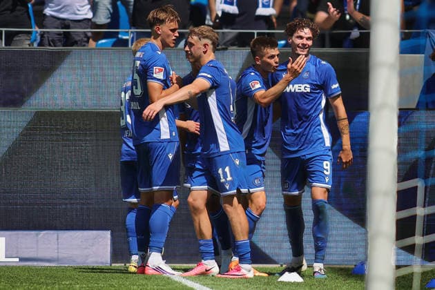 Goal to make it 2–1 by Moritz Broschinski, SC Karlsruhe, 9 GER, SC Karlsruhe vs. DSC Arminia Bielefeld, Soccer, Matchday 1, 2026–2027 Season, 2. Bundesliga, August 8, 2026. DFL and DFB regulations prohibit any use of photographs as image sequences and or quasi-videoIDEO GER SC Karlsruhe vs. DSC Arminia Bielefeld Soccer Match Day 1, 2026–2027 Season, August 8, 2026 Copyright: xEibner-Pressefoto JoergxHirschx EP_JHH