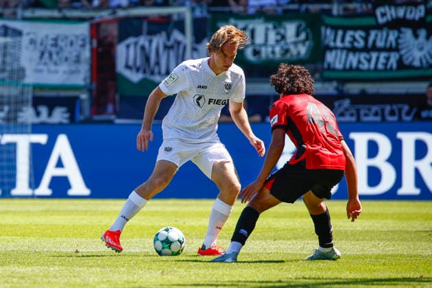 August 8, 2026, xavx, Soccer 3rd Division, SV Wehen Wiesbaden vs. Preußen Münster, Ryan Johansson (Preußen Münster), Ibrahim Ati Allah (SV Wehen Wiesbaden). DFL and DFB regulations prohibit any use of photographs as image sequences and or quasi-video. Wiesbaden