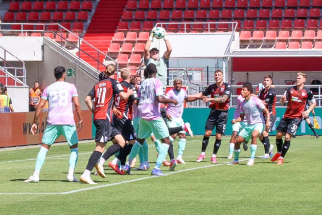 Goalkeeper Johann Hipper of the Würzburger Kickers, No. 1, is in control of the situation here during the match between FC Ingolstadt 04 and the Würzburger Kickers on August 8, 2026, DFB regulations prohibit any use of photographs as image sequences and or quasi-video. GER, Soccer, 3. Liga, Matchday 1, FC Ingolstadt 04 vs. Würzburg Kickers, August 8, 2026, Audi Sportpark Ingolstadt Copyright: xEibner-Pressefoto OliverxSTRISCHx EP-OSH